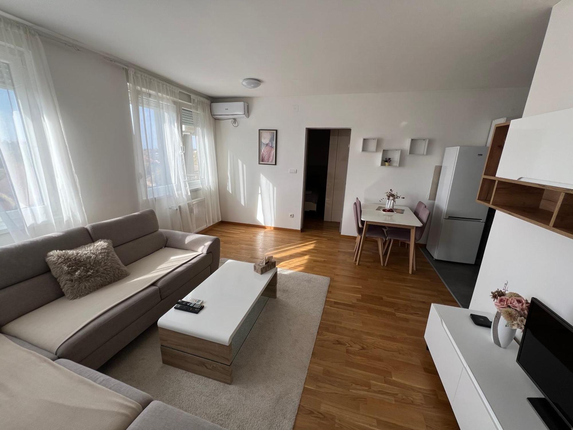 Cozy Apartment Anna Суботица Экстерьер фото